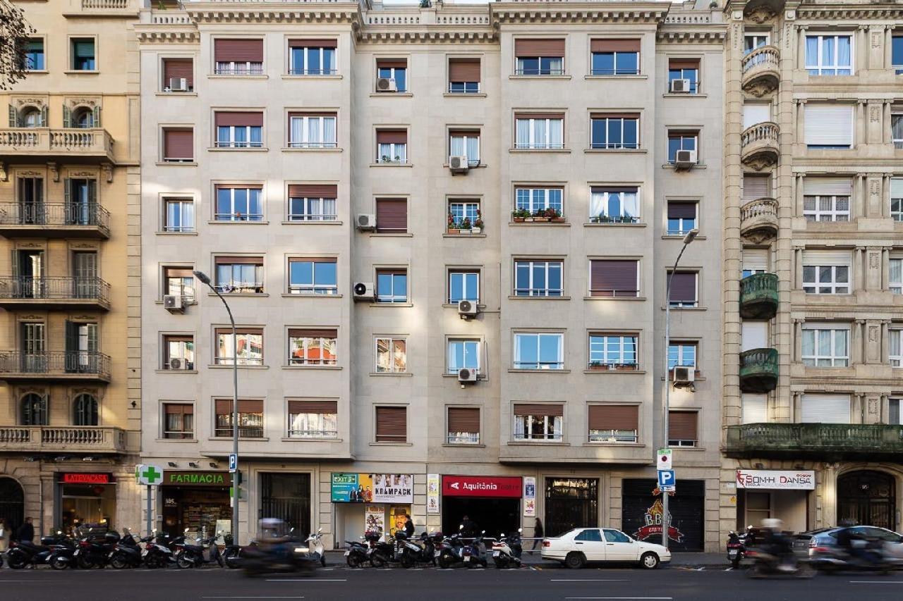 Fantastic apartment near Plaça Francesc Macia in L'Eixample Esquerra Barcelona Exterior foto